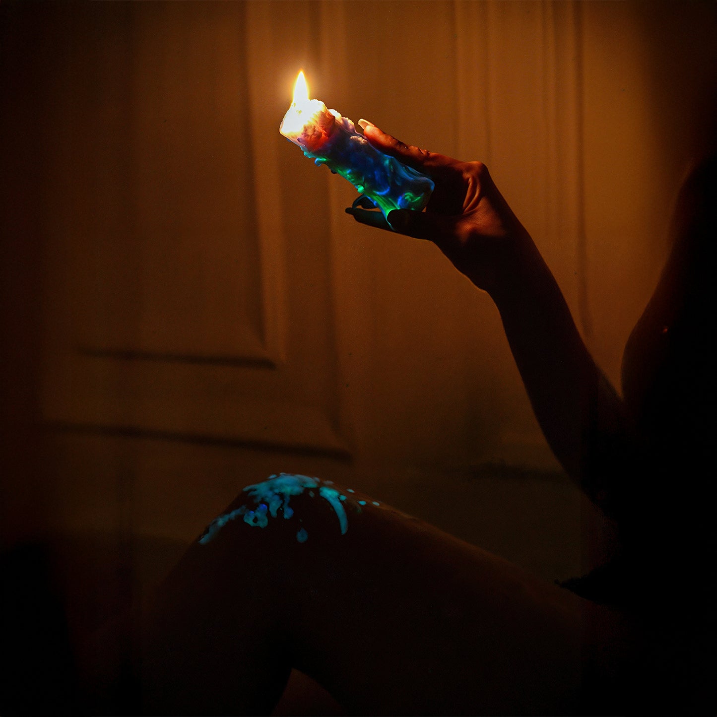 Neon Kiss - Glow Job